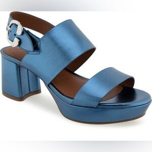 Aerosoles Camera Platform Sandal